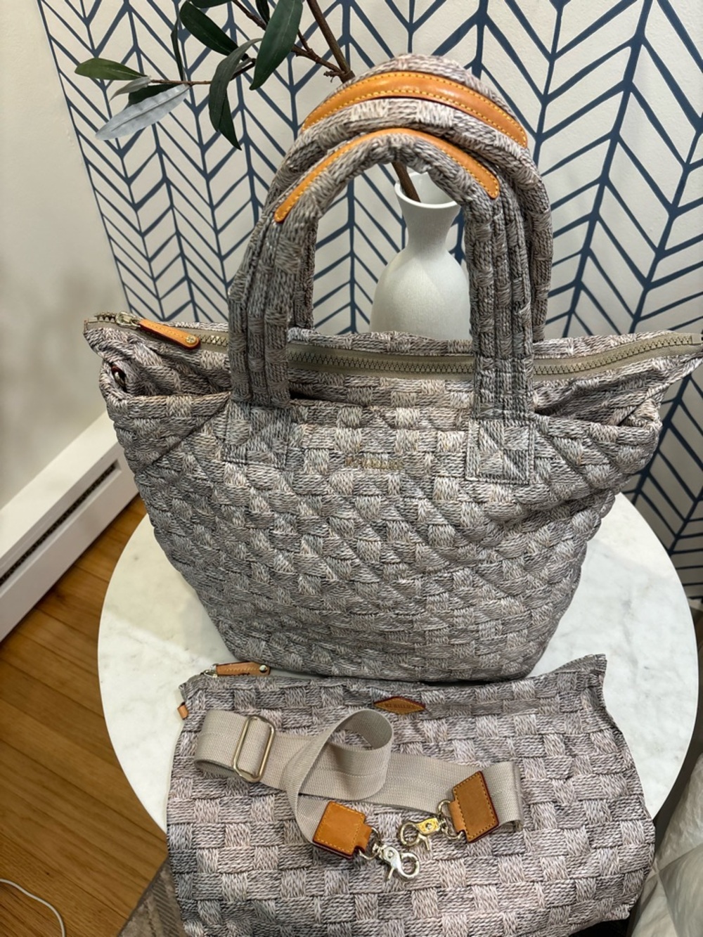 MZ Wallace Jute Rec RARE Oxford Tote Med.deluxe Large Interior Pouch & Crossbody